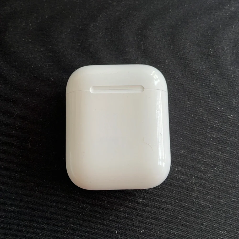 Apple AirPods